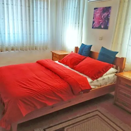 Sunrise Villa *
